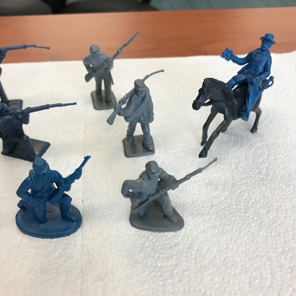 15 Civil War vintage plastic action‎ figures